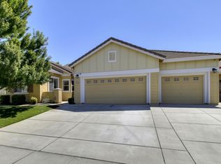 9949 Winkle Cir, Elk Grove, CA 95757