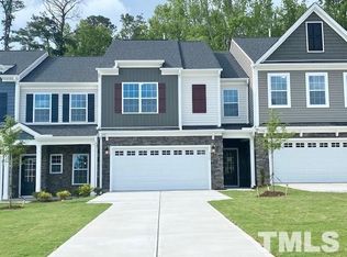 715 Barneswyck Dr, Fuquay Varina, NC 27526