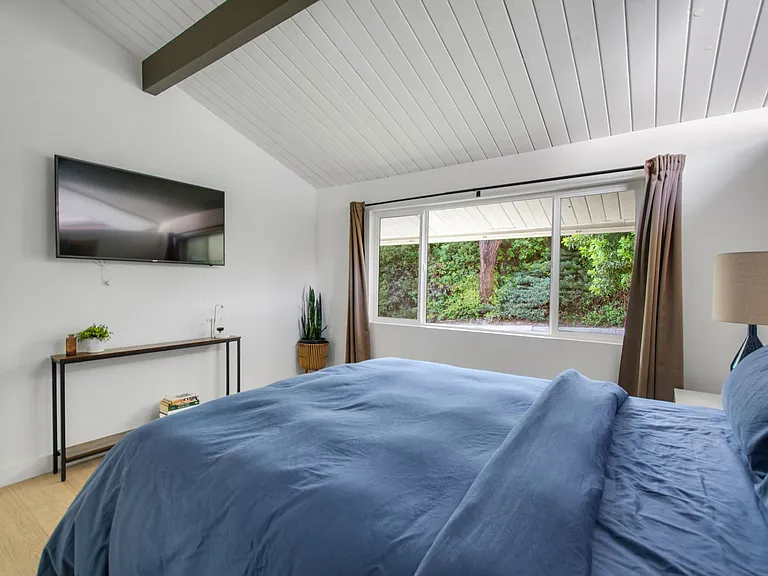 1495 Regatta Rd — Photo 11