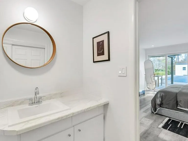 1A Beatrice Dr — Photo 22
