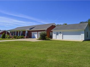 2212 Crescent View Rd, Pulaski, TN 38478