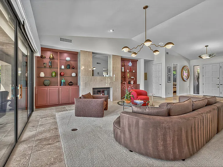 42480 Buccaneer Ct — Photo 3
