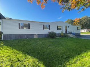 19 Erin Dr, Plainfield, CT 06374