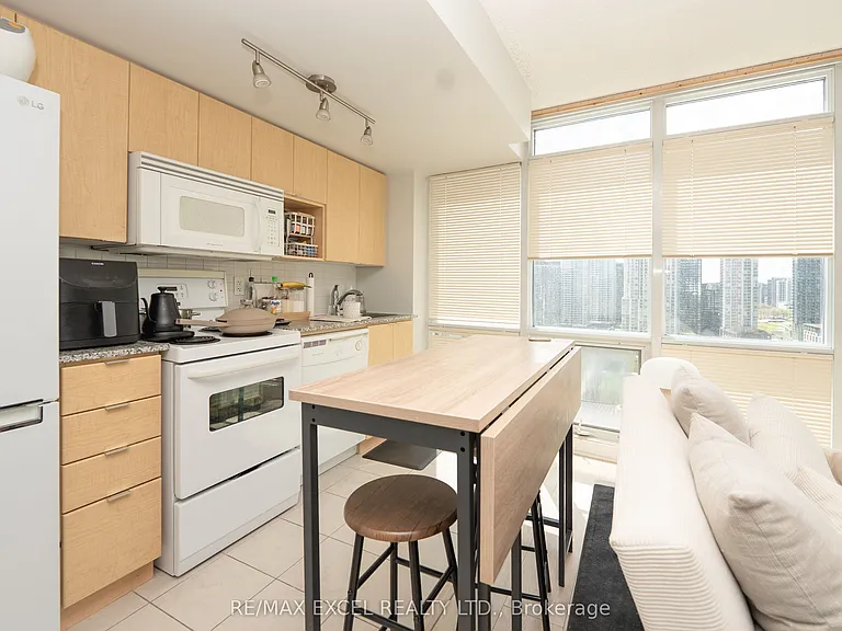 11 Brunel Ct #2316 — Photo 12