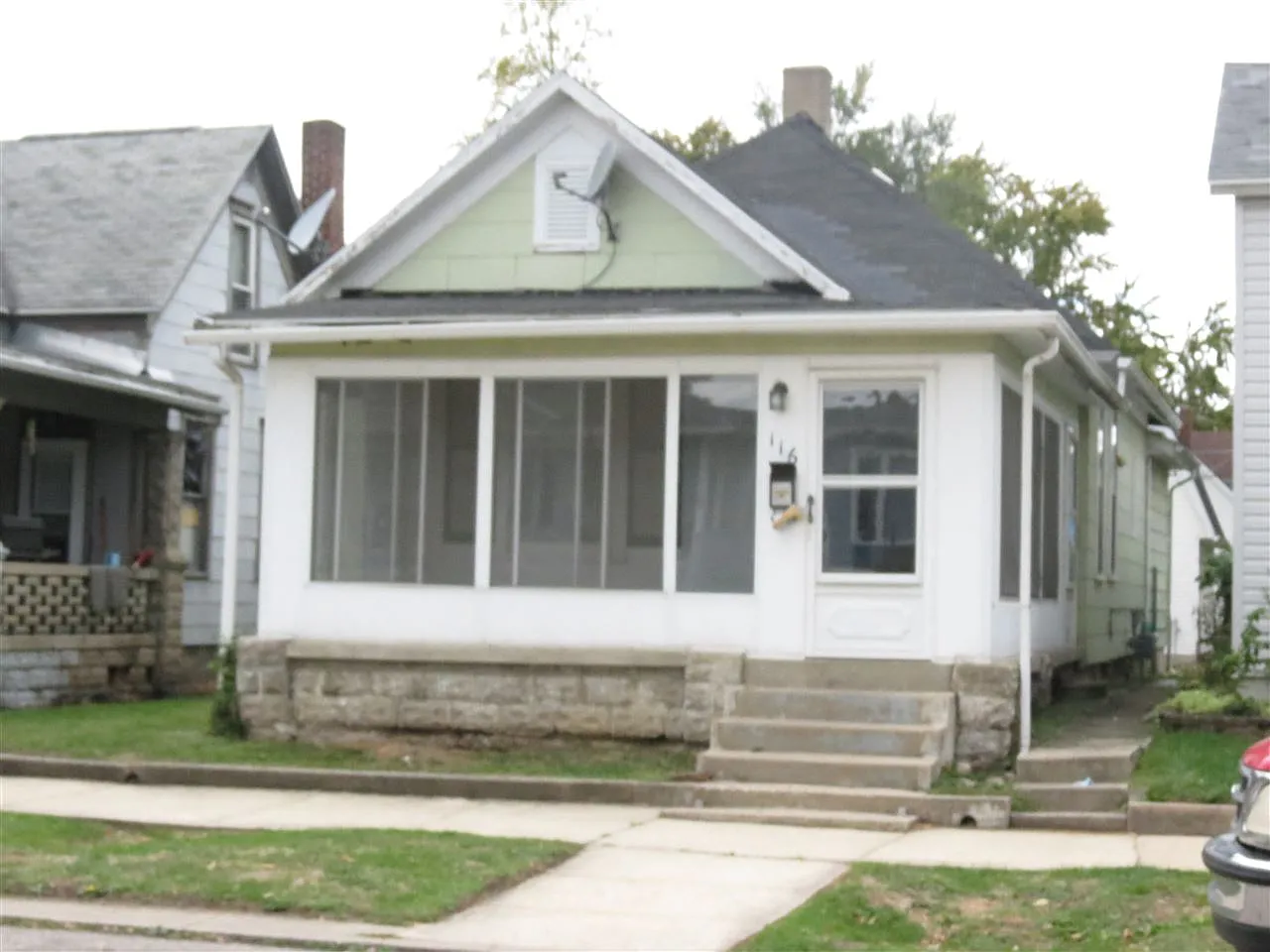 116 W 7th St photo 1