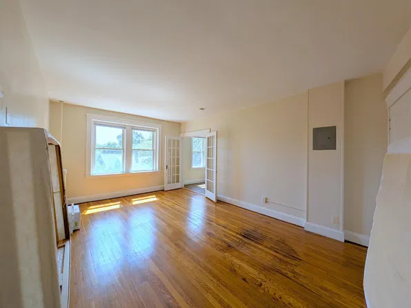 15 Linnaean St, Cambridge, MA