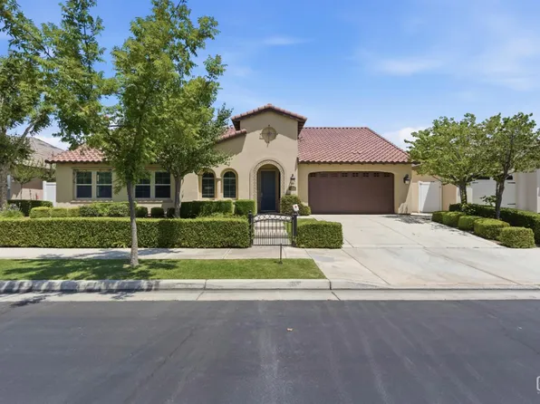 12706 Stillbrook Dr, Bakersfield, CA 93311