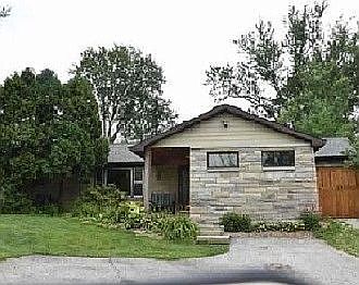 1st image of 420 E Saville Ave