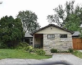 420 E Saville Ave photo 1