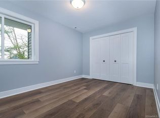 241 Hillandale Ave, Stamford, CT 06906