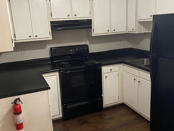 2nd image of 1125 Scottsdale Dr APT 11