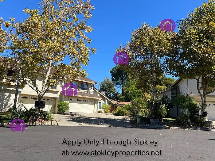 3 bed, 2.5 bath, 1600 sqft, $3,495 — Photo 2
