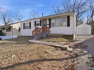 5608 Sapphire Ave, Saint Louis, MO 63136