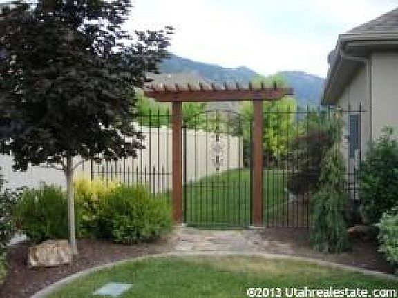 Side yard