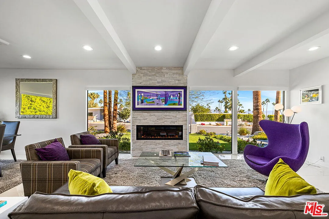 3 bed, 3.0 bath, 1852 sqft, $6,500 — Photo 3