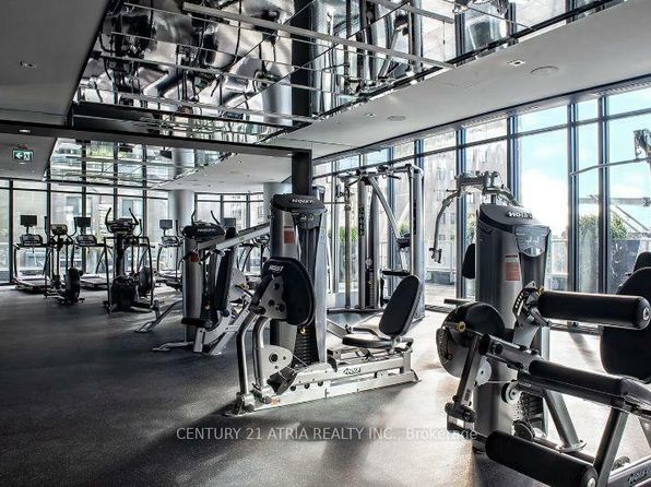 403 Church St #513, Toronto, ON M4Y 0C9