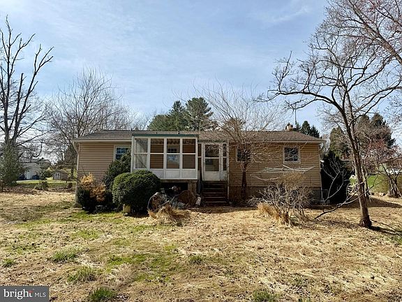 2nd image of 5314 Wendy Rd