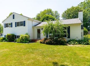 6 Broadview Rd, Poughkeepsie, NY 12603