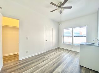233 W 27th St #208, Los Angeles, CA 90007