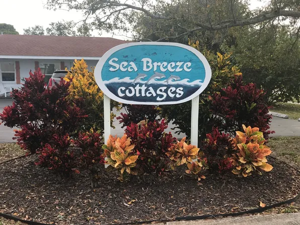 1423 Avenida Del Circo, Venice, FL 34285