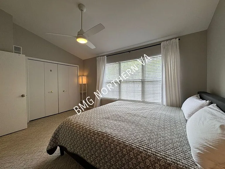 301 Bridle Crest Sq NE — Photo 12