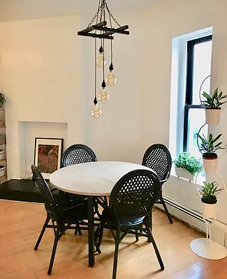 Rented by Maz Group NY | media 5