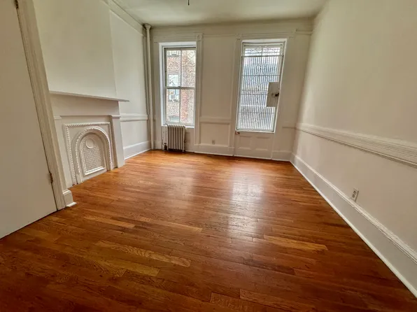 430 East 9th Street image 1 of 7