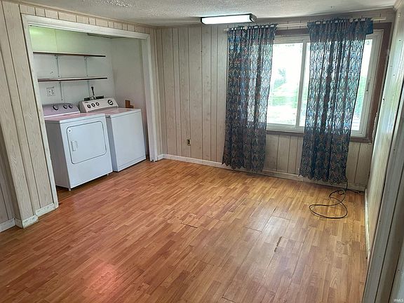 5th image of 321 W Wilden Ave