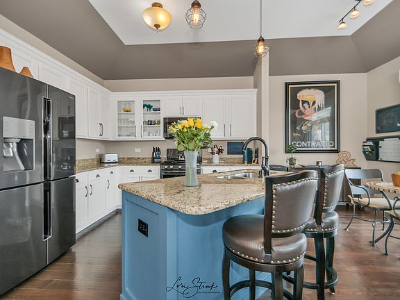 4th image of 202 Goldenrod Dr #202