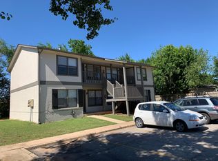 906 N Fretz Ave #101, Edmond, OK 73003