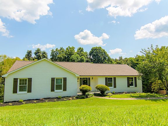 2nd image of 10817 Farragut Hills Blvd