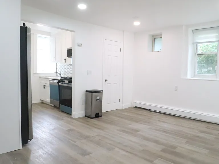1611 Ann St #1 — Photo 6