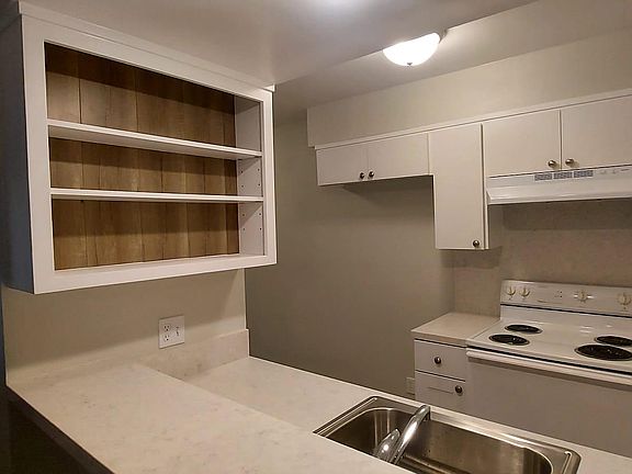 2nd image of 14828 Parthenia St APT 2