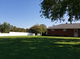 1018 Thornwood Dr, Heath, OH 43056