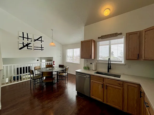 269 W 116th Way — Photo 7