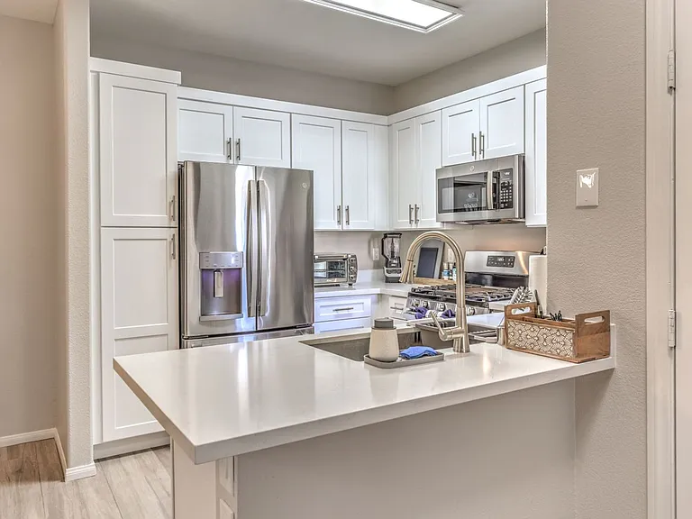 855 N Stephanie St #1015 — Photo 8