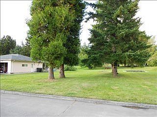 2nd image of 2851 30th Ave