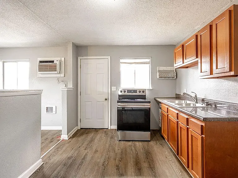 Jackson Duplex — Photo 3