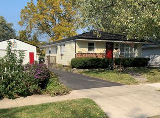 2714 Norwood Dr, Racine, WI 53403