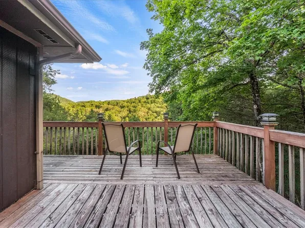 16 Cottonwood Ln, Holiday Island, AR 72631