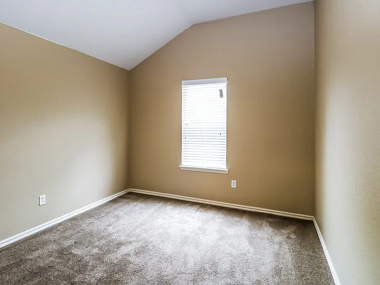 2200 SW 141st Pl — Photo 12