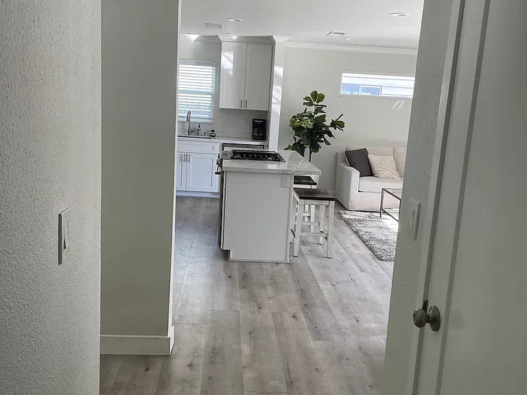 1818 Mercury Way — Photo 9