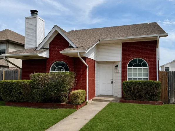 2616 Briarcliff Dr, Moore, OK 73170