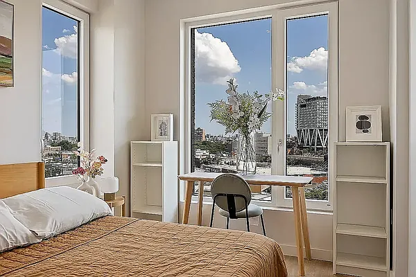 Rented by Quay Plaza LLC | media 5