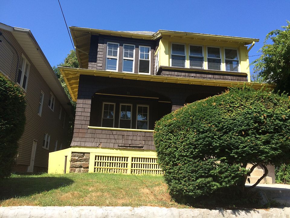 2nd image of 334 S 2nd Ave