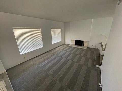 2nd image of 213 Erten St