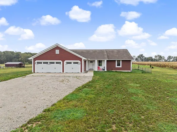 1564 Stingley Rd, Wilmington, OH 45177