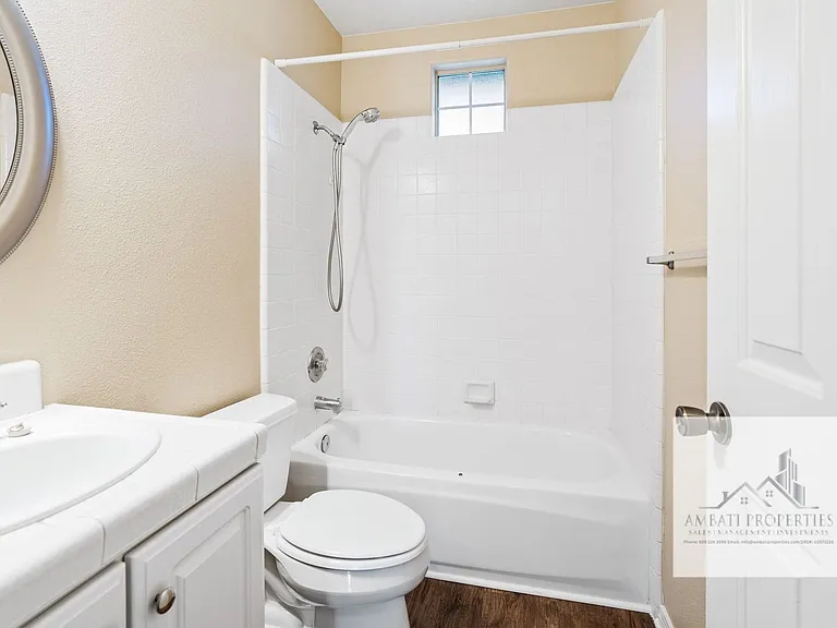8684 N Recreation Ave — Photo 10