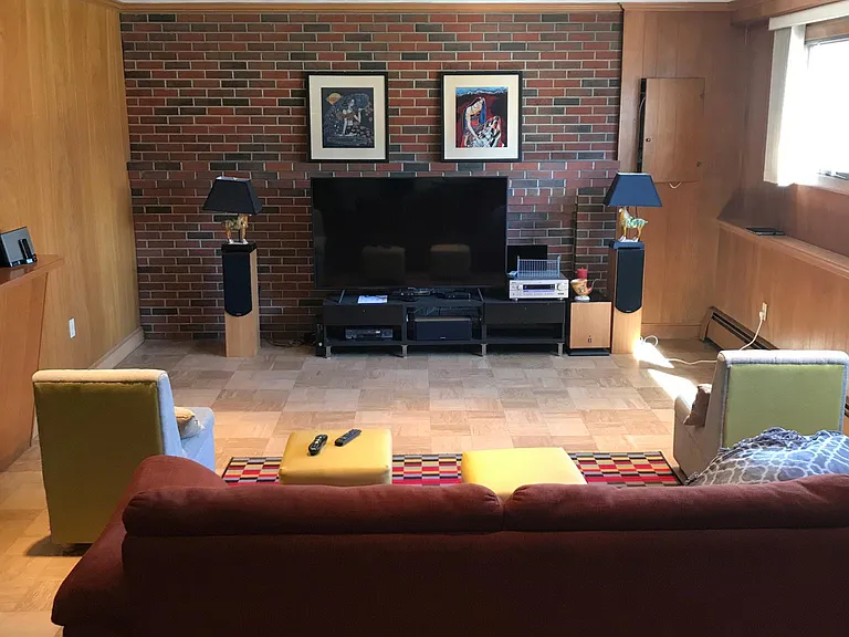 132 Brandeis Rd — Photo 12