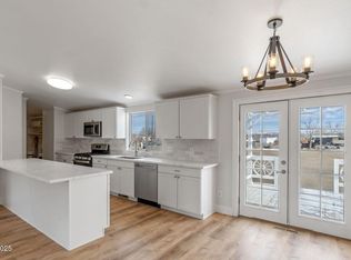 3810 Amber St, Silver Springs, NV 89429